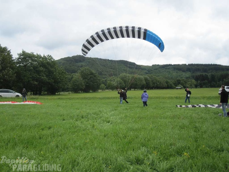 2011_RS25.11.RALF_Paragliding_Wasserkuppe_005.jpg