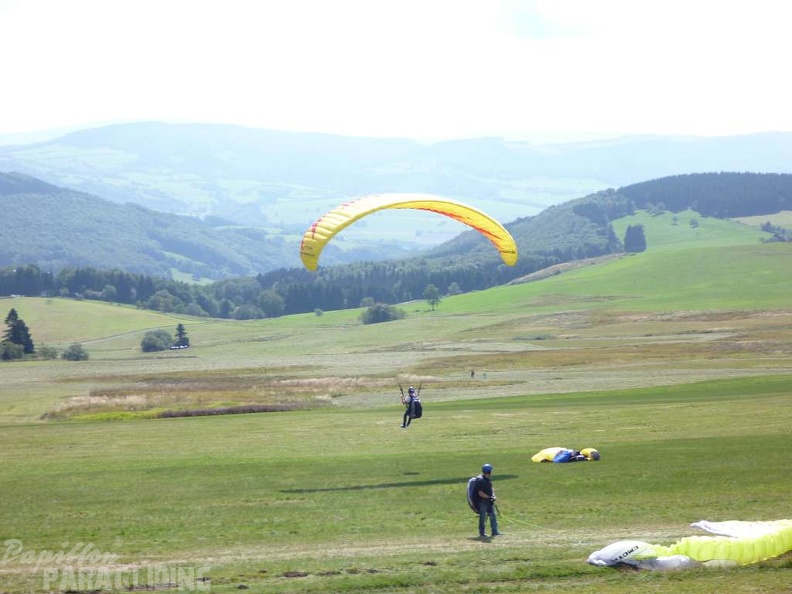 2011 RS36.11 Paragliding Wasserkuppe 050