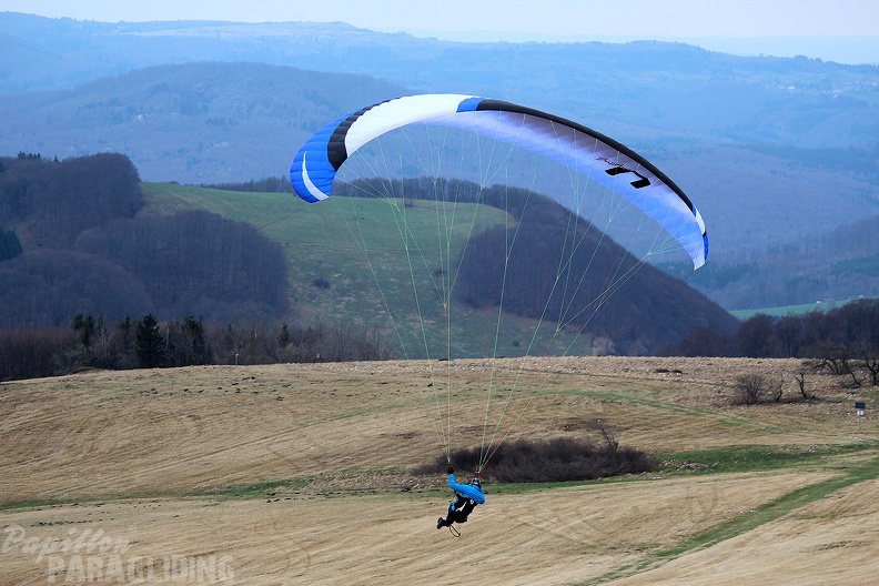 2013_RK18.13_1_Paragliding_Wasserkuppe_017.jpg