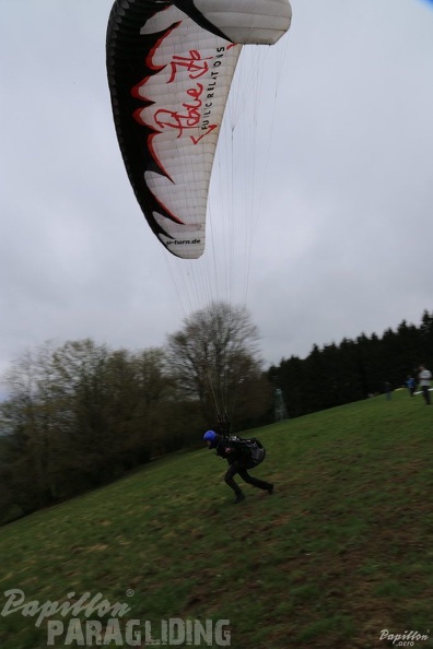 2013_RK18.13_1_Paragliding_Wasserkuppe_059.jpg