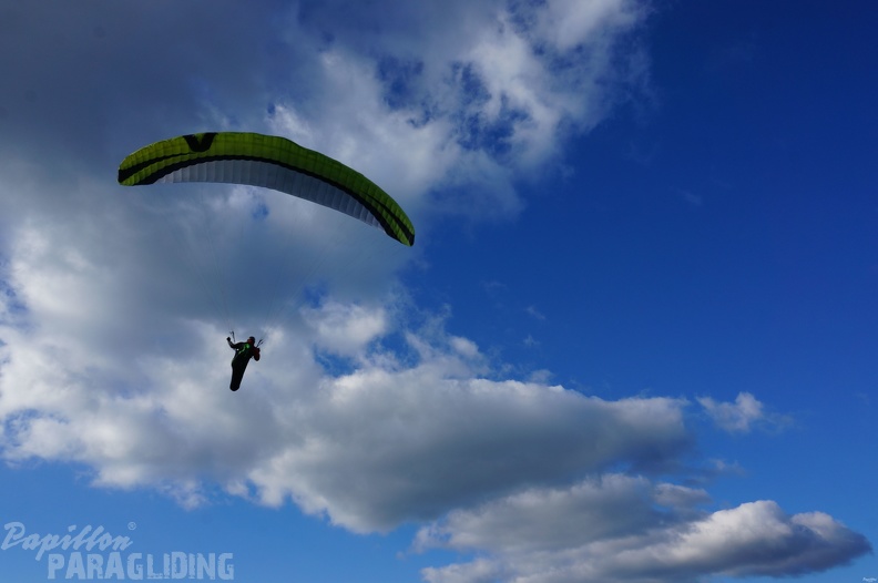 2014_RFB_April_Wasserkuppe_Paragliding_020.jpg