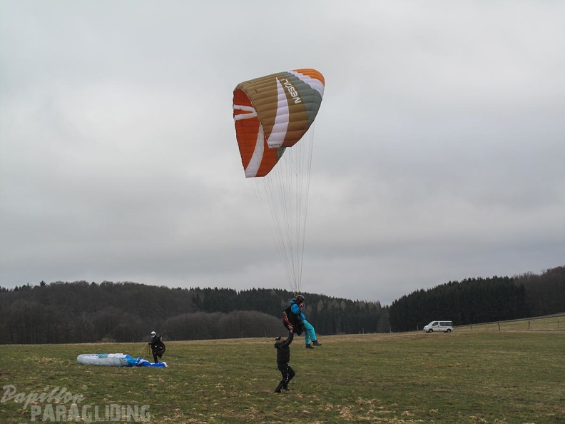 RK13 15 Paragliding 05-19