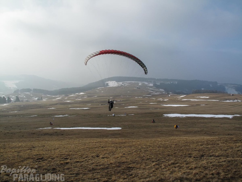 RK13 15 Paragliding 05-99
