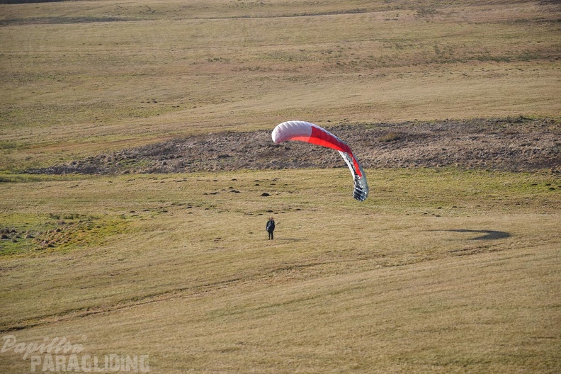 rk53.15-paragliding-151
