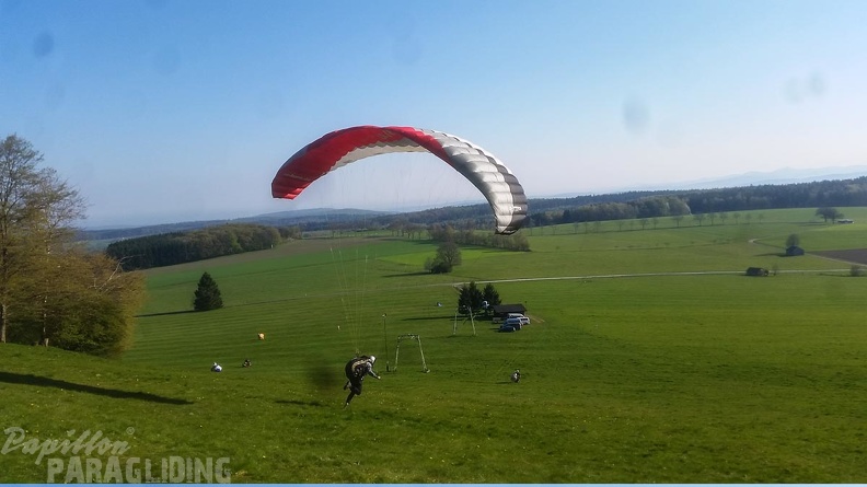 RK18.16 Paragliding-118