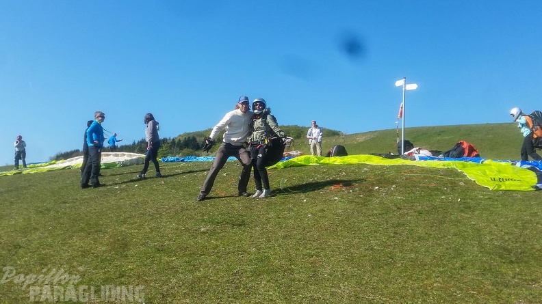 RK18.16 Paragliding-203