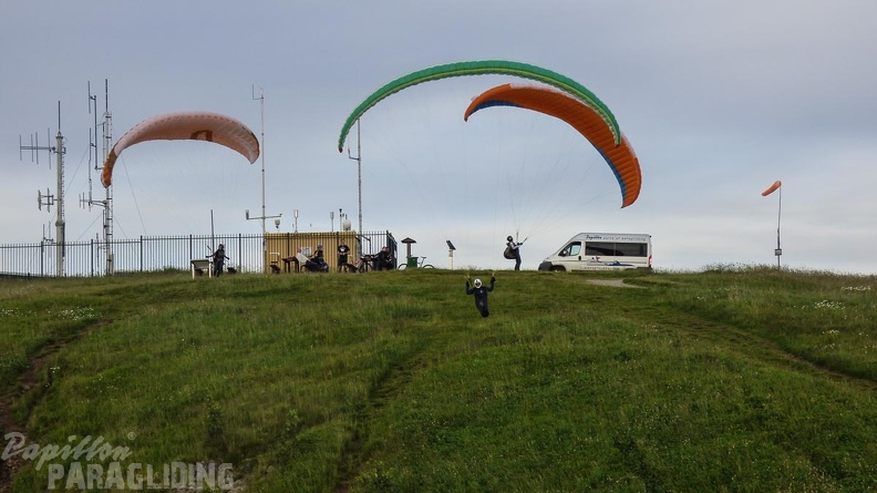 RK26.16_Paragliding-01-1054.jpg