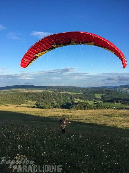 RK26.16 Paragliding-1419