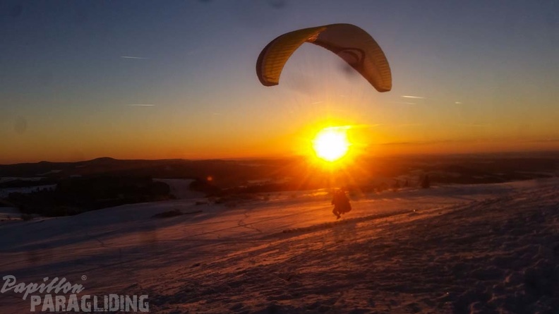 RK1.17 Winter-Paragliding-191