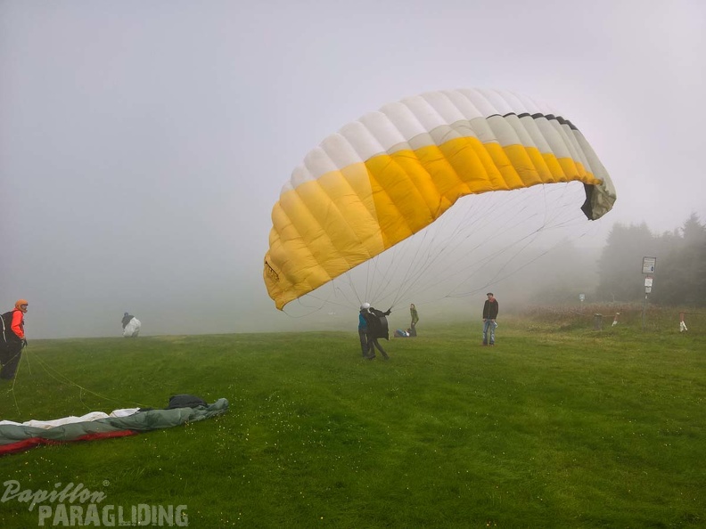 RK134.17 Paragliding-Wasserkuppe-113