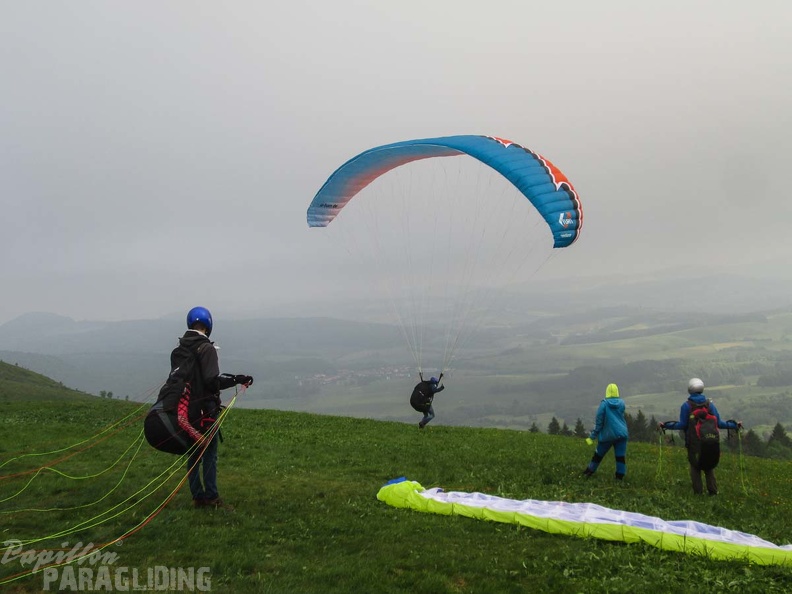 RK21.17 Paragliding-334