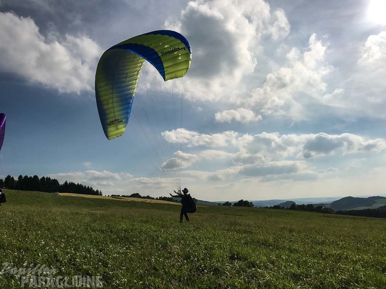 RK26.17_Paragliding-115.jpg