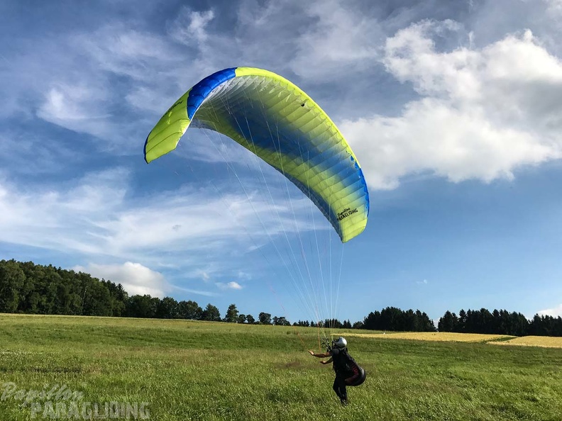 RK26.17 Paragliding-121