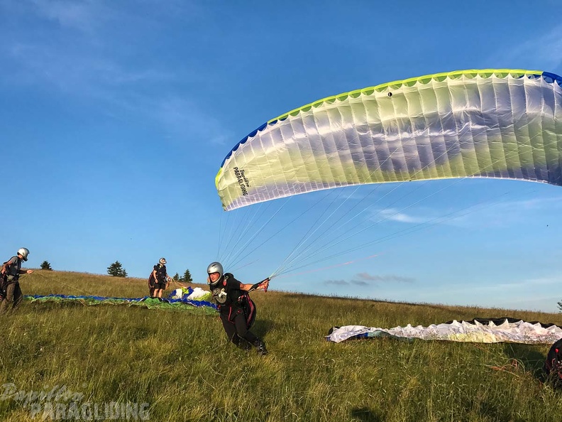 RK26.17_Paragliding-136.jpg