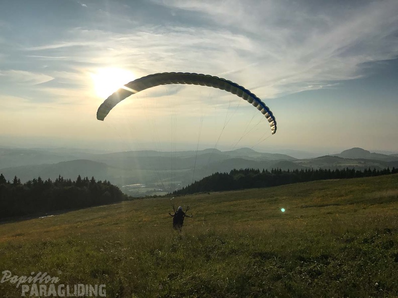 RK26.17_Paragliding-142.jpg