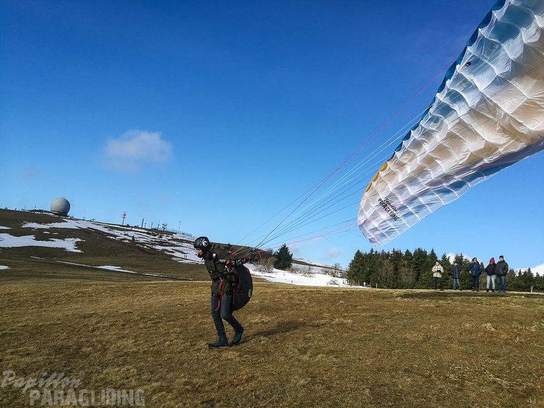 RS5.18 Paragliding-147