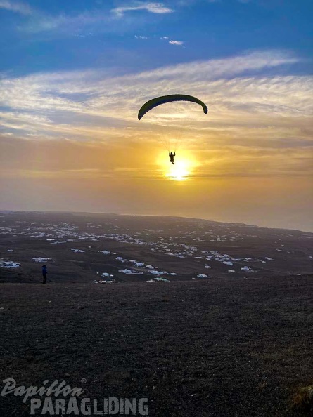 FLA50.21-Paragliding-Lanzarote-100.jpg