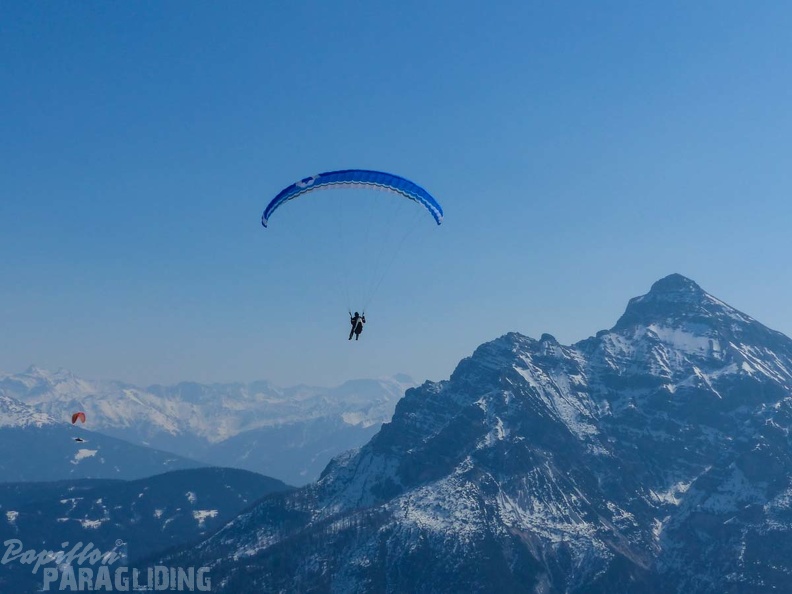 as12.22-paragliding-stubai-101.jpg