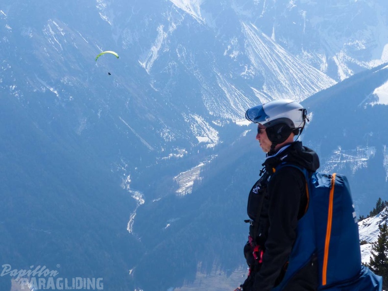 as12.22-paragliding-stubai-119.jpg