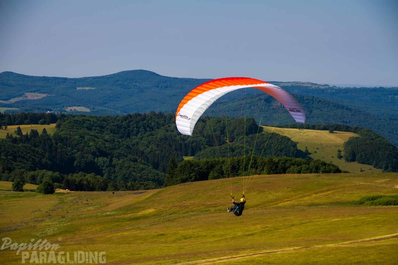 wasserkuppe-paragliding-suedhang-23-06-25.jpg-102