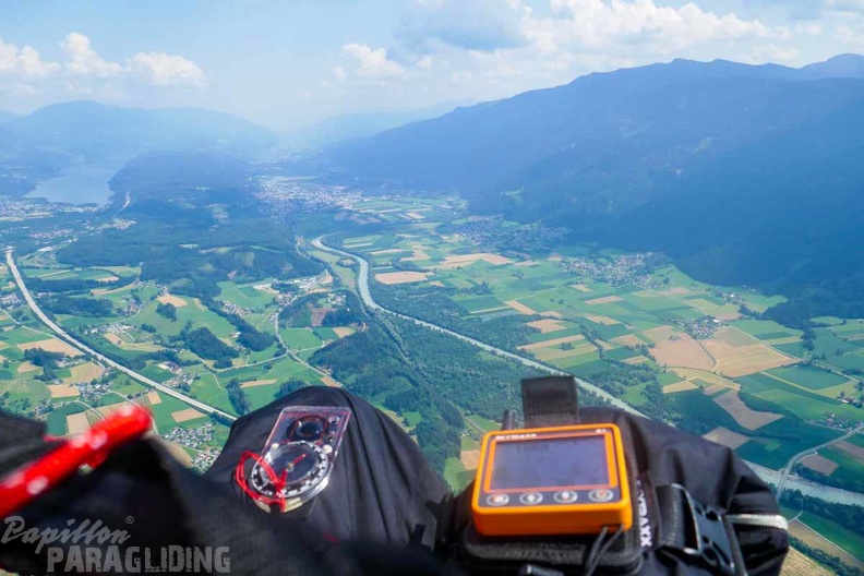 FK29.23-kaernten-paragliding-274