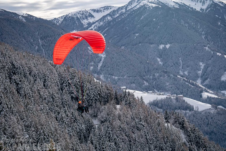 DH1.24-Luesen-Paragliding-Neujahr-114
