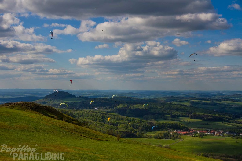 abtsrodaer-kuppe-paragliding-2024-05-09-111