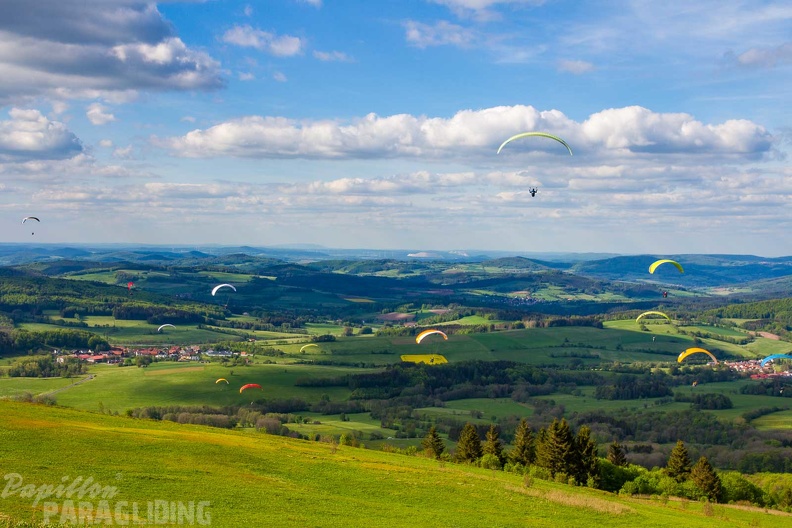 abtsrodaer-kuppe-paragliding-2024-05-09-137