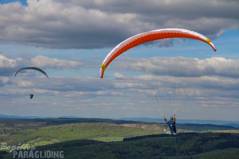 abtsrodaer-kuppe-paragliding-2024-05-09-157