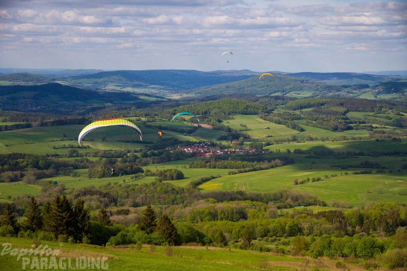 abtsrodaer-kuppe-paragliding-2024-05-09-200