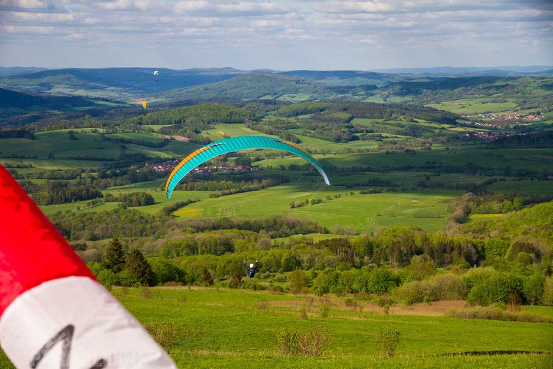 abtsrodaer-kuppe-paragliding-2024-05-09-209