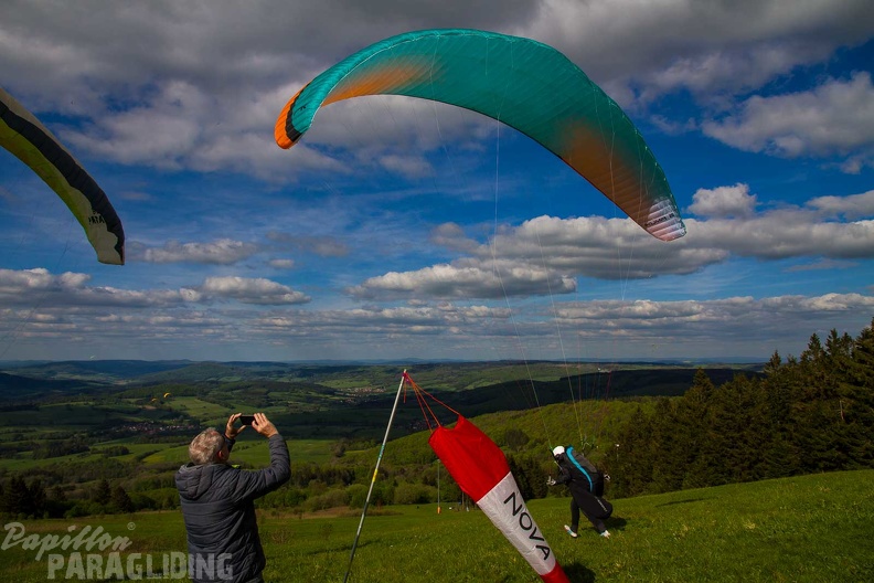 abtsrodaer-kuppe-paragliding-2024-05-09-212