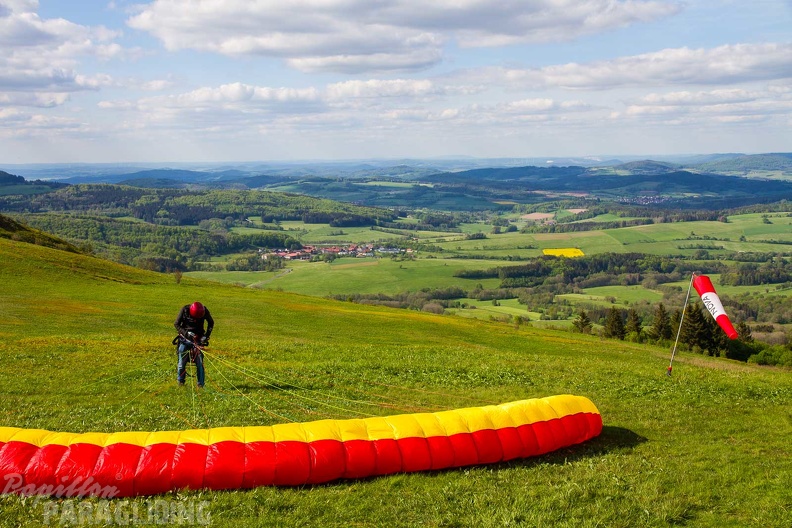 abtsrodaer-kuppe-paragliding-2024-05-09-267