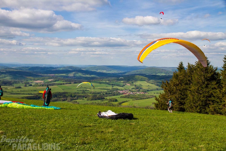abtsrodaer-kuppe-paragliding-2024-05-09-290