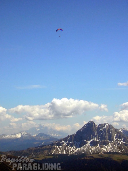 2005 D5.05 Paragliding 035