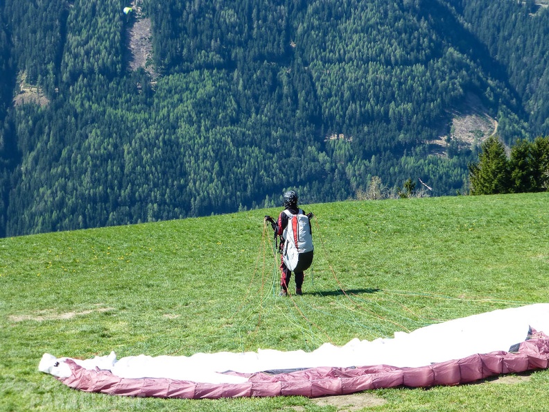 DH17_15_Luesen-Paragliding-1428.jpg