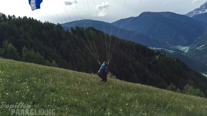 Luesen Paragliding-DH22 15-1095