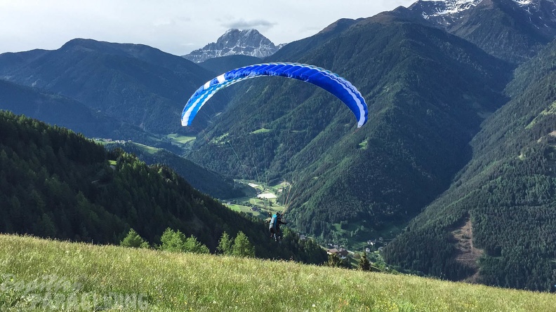 Luesen Paragliding-DH22 15-1101