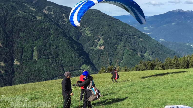 Luesen Paragliding-DH22 15-1131