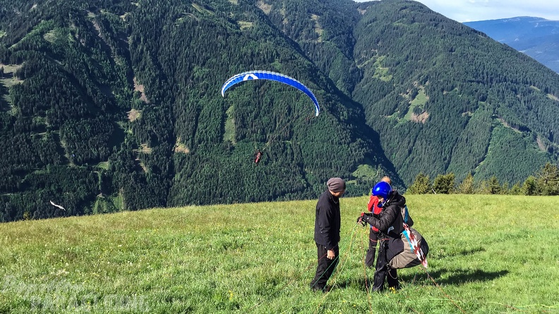 Luesen Paragliding-DH22 15-1132