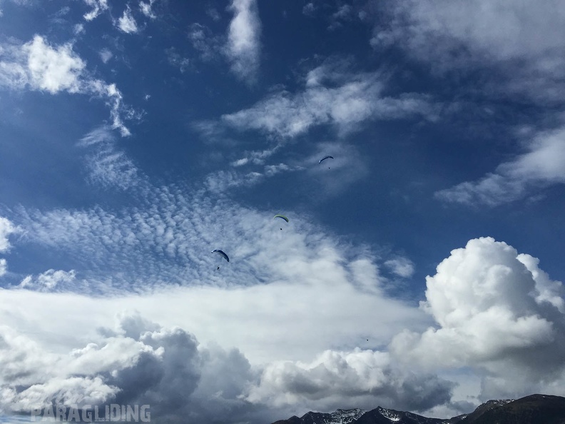Luesen Paragliding-DH22 15-1266