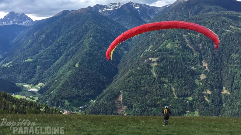 Luesen Paragliding-DH22 15-1271