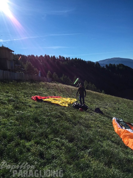 Luesen Paragliding-DH22 15-1551