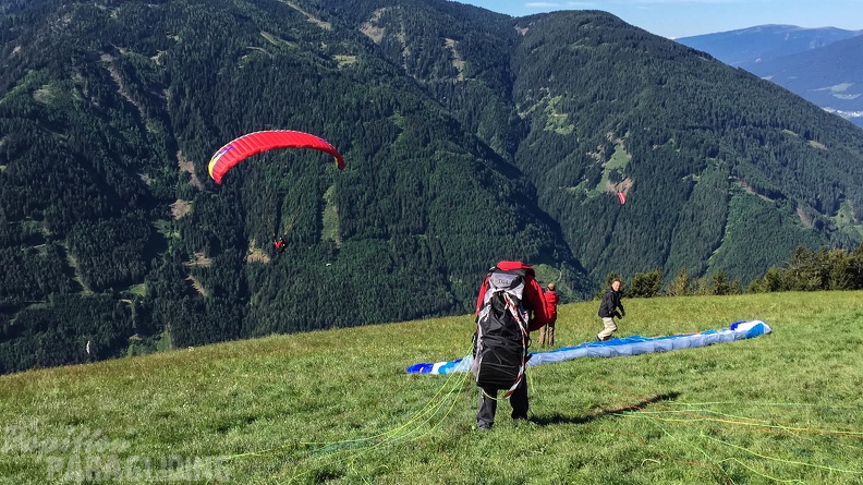 Luesen Paragliding-DH22 15-1687