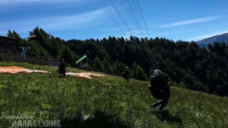 Luesen_Paragliding-DH22_15-1712.jpg