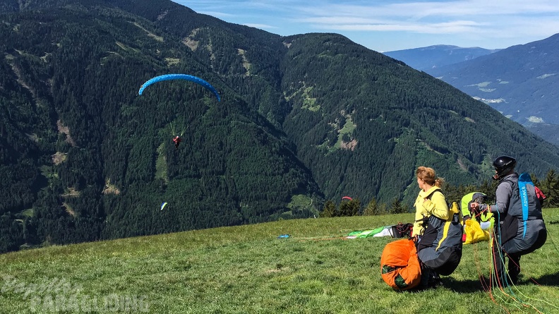Luesen Paragliding-DH22 15-1732