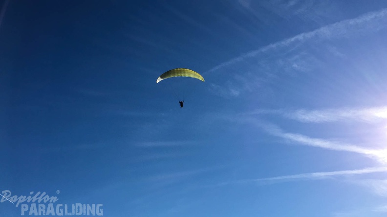Luesen Paragliding-DH22 15-1805