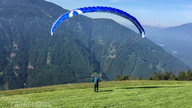 Luesen Paragliding-DH22 15-1992