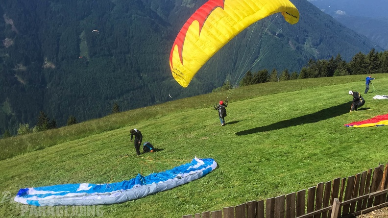 Luesen_Paragliding-DH22_15-2024.jpg