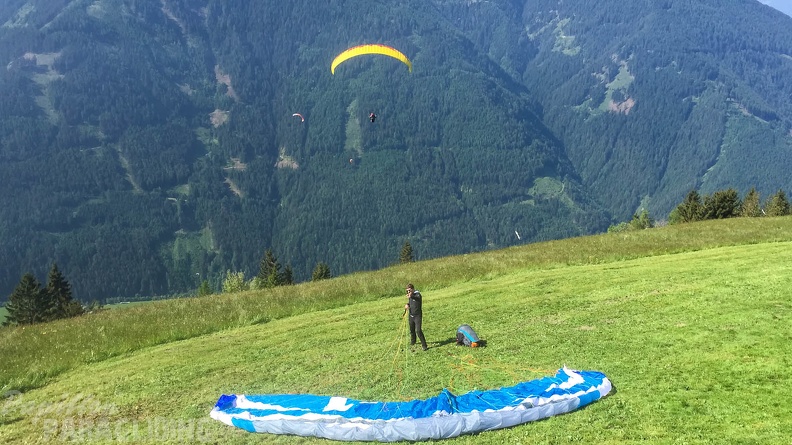 Luesen_Paragliding-DH22_15-2025.jpg